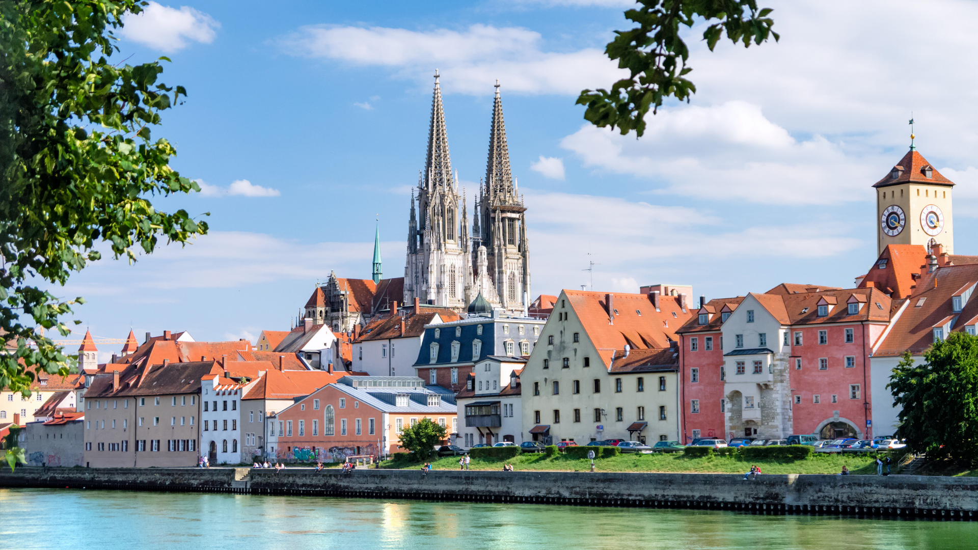 Regensburg Leider haben wir keinen Alternativtext zu diesem Bild. Wir arbeiten daran und bitten um Ihr Verständnis.