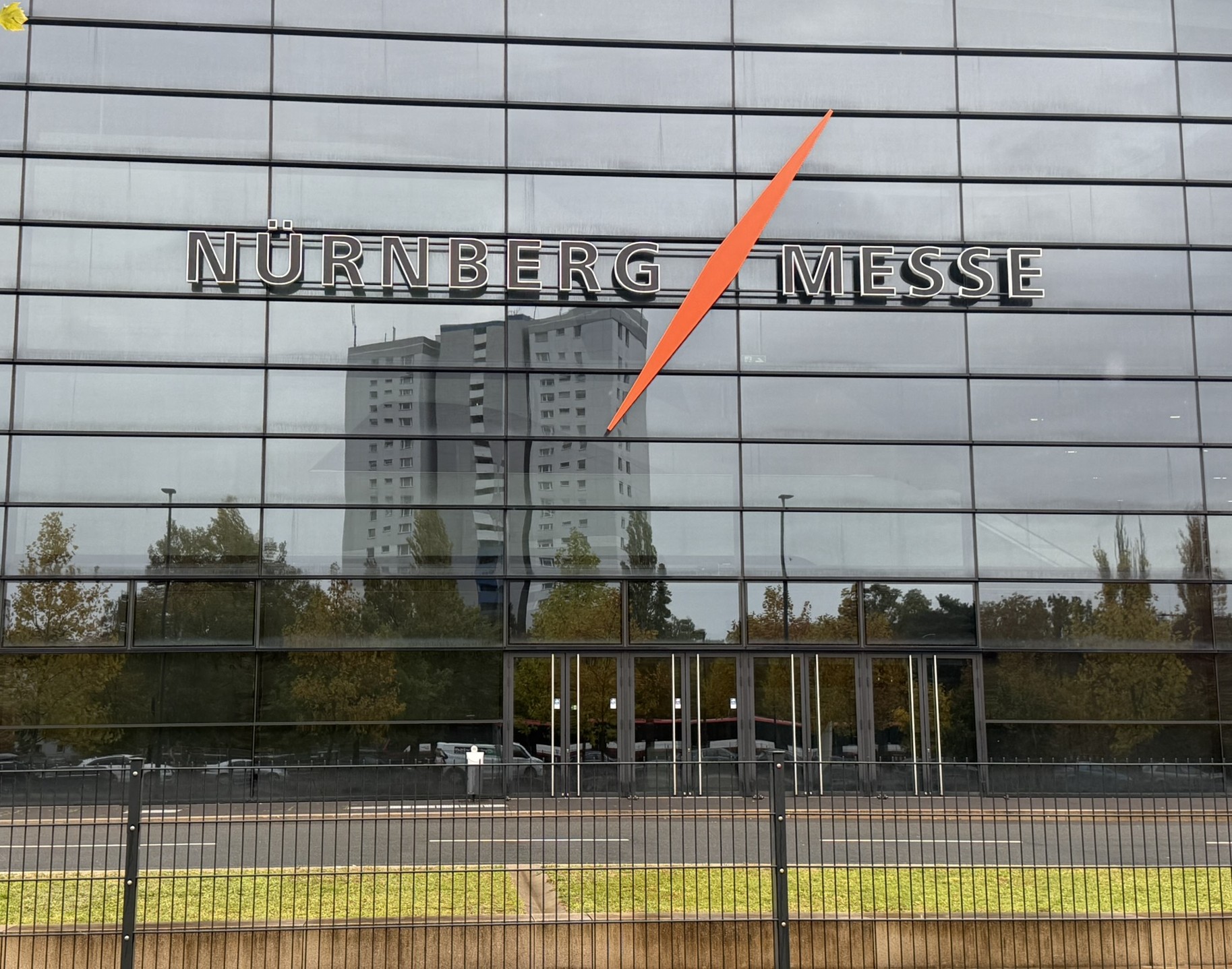 Leider haben wir keinen Alternativtext zu diesem Bild, aber wir arbeiten daran.