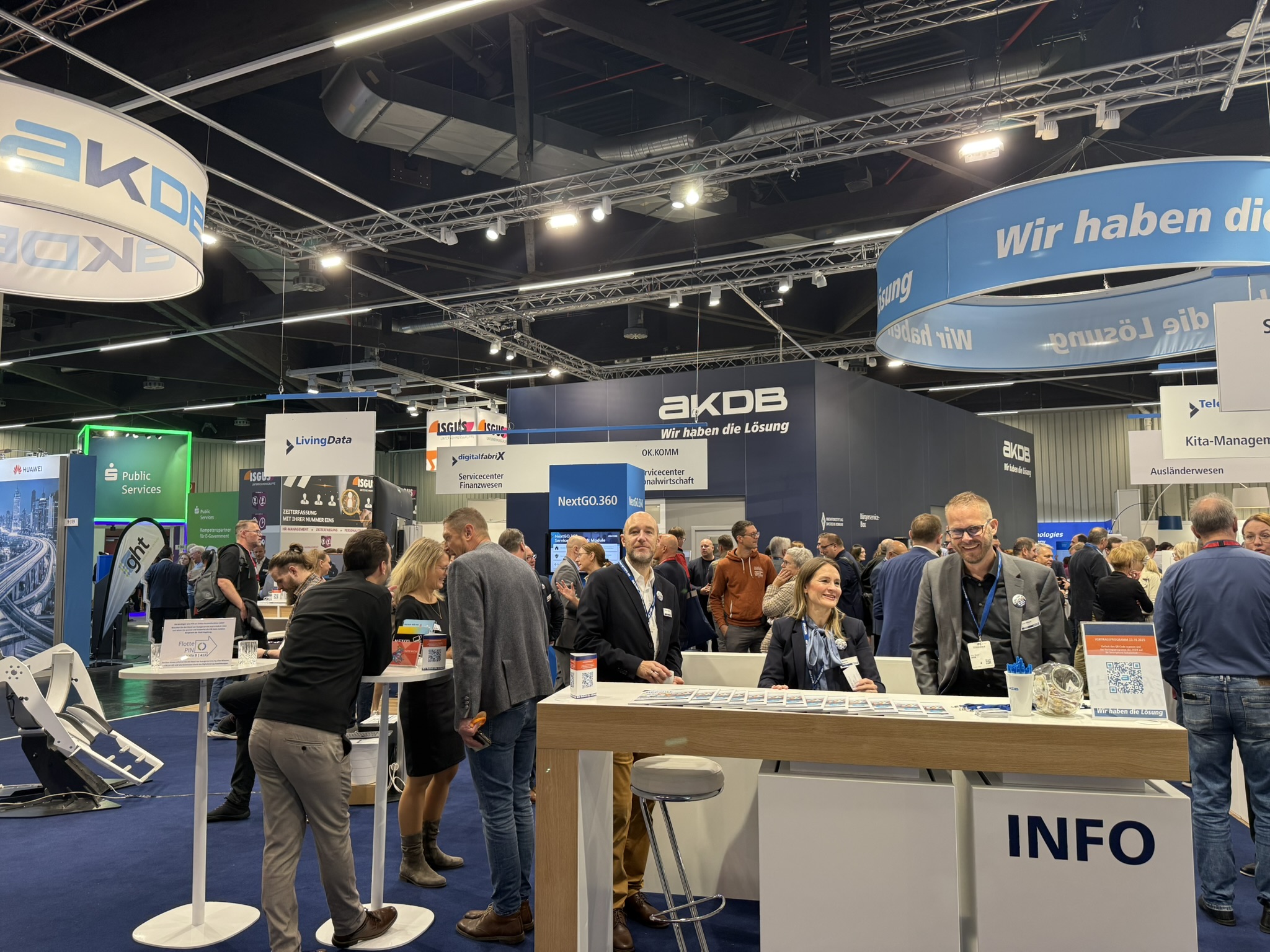 Leider haben wir keinen Alternativtext zu diesem Bild, aber wir arbeiten daran.